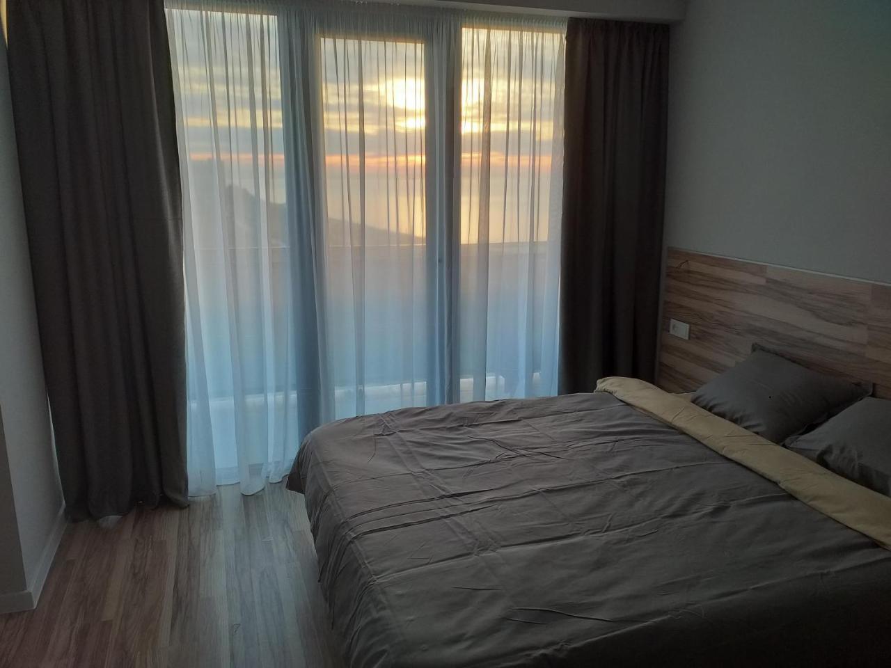 Batumi Beach Tower 외부 사진